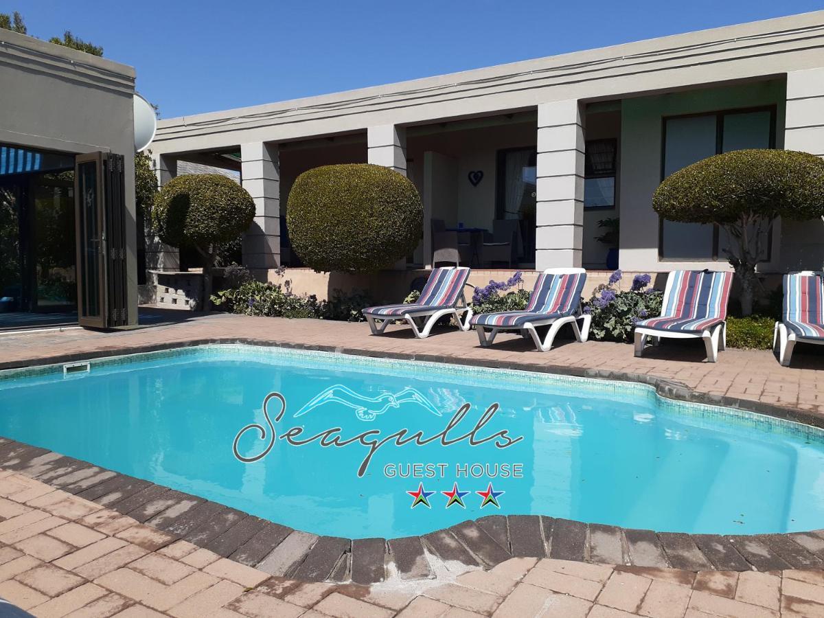 Seagulls Guest House Langebaan Esterno foto