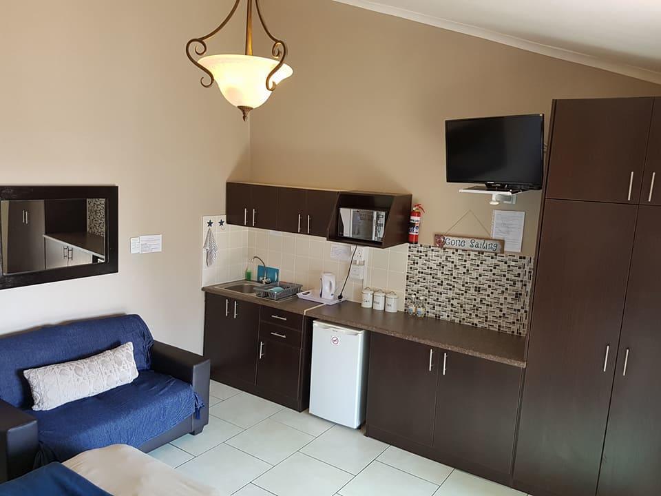 Seagulls Guest House Langebaan Esterno foto